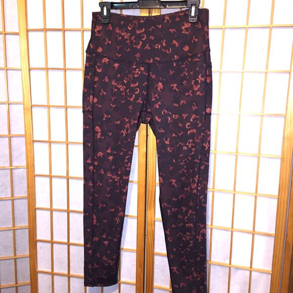 LegEnd Women's Burgundy Leggings Pockets High Waist Activewear Pants Size XL - Picture 1 of 6